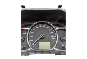 Compteur TOYOTA YARIS 3 Photo n°10