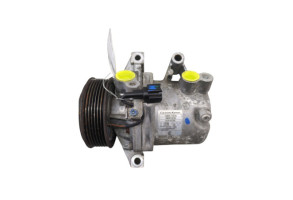 Compresseur clim NISSAN MICRA 4 Photo n°4