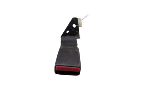 Attache ceinture arriere gauche PEUGEOT 208 1 Photo n°1