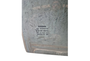 Vitre arriere droit NISSAN QASHQAI 1 Photo n°2