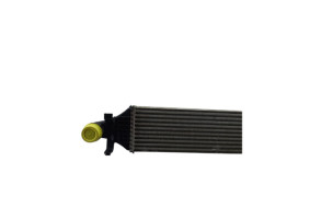 Echangeur air (Intercooler) MERCEDES CLASSE A 176 Photo n°4