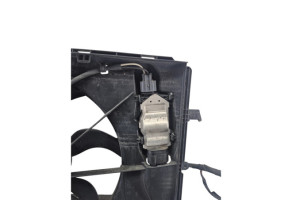 Moto ventilateur radiateur MERCEDES CLASSE A 176 Photo n°4