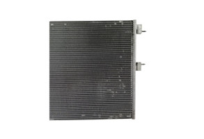 Radiateur clim MERCEDES CLASSE A 176 Photo n°2