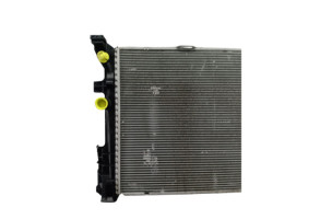 Radiateur eau MERCEDES CLASSE A 176 Photo n°1