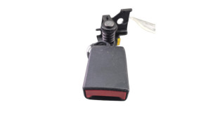 Attache ceinture arriere gauche MERCEDES CLASSE A 176 Photo n°1