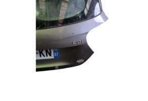 Malle/Hayon arriere MERCEDES CLASSE A 176 Photo n°1