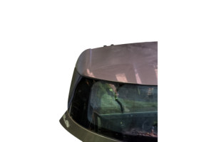 Malle/Hayon arriere MERCEDES CLASSE A 176 Photo n°8
