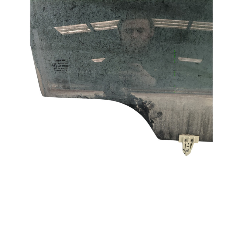 Vitre arriere droit NISSAN QASHQAI 1 Photo n°1