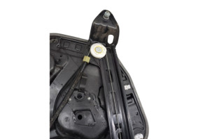 Leve vitre electrique avant droit VOLKSWAGEN PASSAT 5 Photo n°2