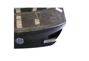 Malle/Hayon arriere VOLKSWAGEN PASSAT 5 Photo n°8