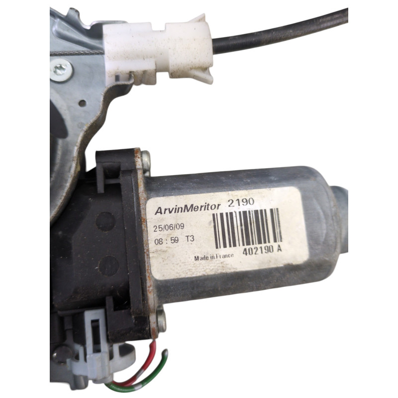 Leve vitre electrique arriere droit NISSAN QASHQAI 1 Photo n°1