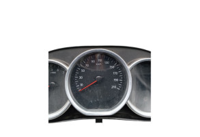 Compteur DACIA LOGAN MCV 2 Photo n°3