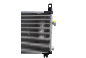 Radiateur clim TOYOTA YARIS 3 Photo n°1