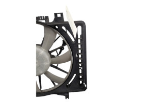 Moto ventilateur radiateur TOYOTA YARIS 3 Photo n°1