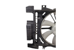 Moto ventilateur radiateur TOYOTA YARIS 3 Photo n°3
