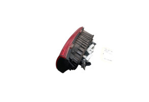 Feu arriere secondaire droit (feux) VOLKSWAGEN GOLF 7 Photo n°6