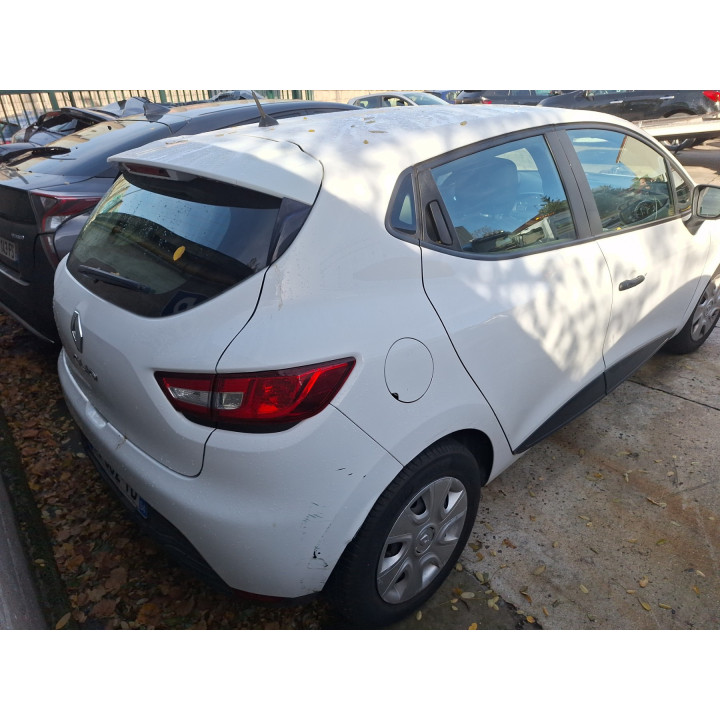Feu arriere principal gauche (feux) RENAULT CLIO 4 Photo n°10