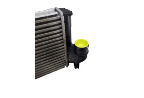 Echangeur air (Intercooler) PEUGEOT 308 2 SW Photo n°2