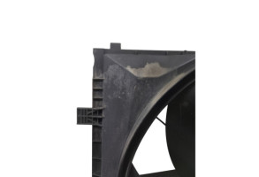 Moto ventilateur radiateur MERCEDES CLASSE C 203 Photo n°2