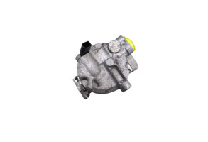 Compresseur clim VOLKSWAGEN GOLF 6 Photo n°4