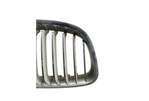 Calandre droite BMW SERIE 1 F20 Photo n°3