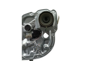 Leve vitre electrique arriere droit LANCIA MUSA Photo n°1