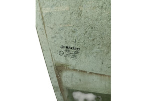 Vitre avant droit RENAULT CLIO 4 Photo n°1