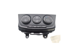 Commande chauffage MAZDA 5 2 Photo n°2
