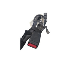 Attache ceinture arriere gauche TOYOTA AURIS 2 Photo n°2