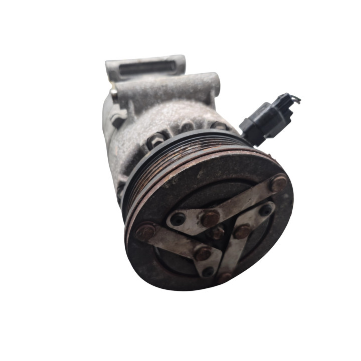 Compresseur clim FORD FOCUS 3 Photo n°5