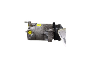 Compresseur clim FORD B-MAX Photo n°3