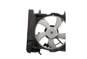 Moto ventilateur radiateur TOYOTA YARIS 3 Photo n°2