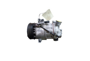 Compresseur clim RENAULT CLIO 4 Photo n°3