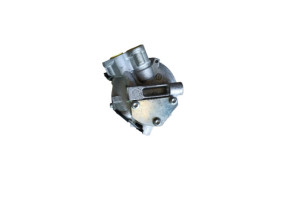 Compresseur clim RENAULT CLIO 4 Photo n°7