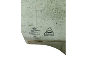 Vitre avant droit KIA CEE-D 1 Photo n°2