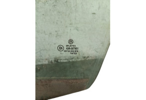 Vitre avant gauche VOLKSWAGEN GOLF 4 Photo n°6