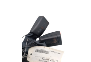 Attache ceinture arriere gauche RENAULT CLIO 4 Photo n°2