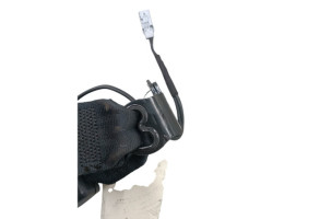 Attache ceinture arriere gauche RENAULT CLIO 4 Photo n°3
