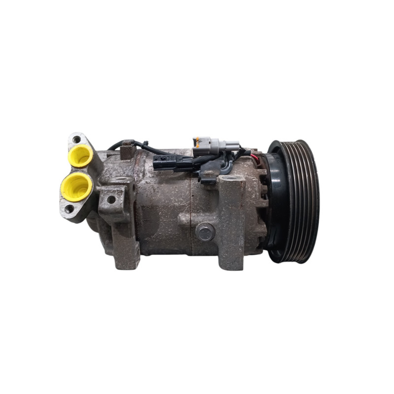 Compresseur clim RENAULT CLIO 4 Photo n°1