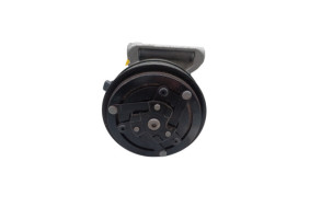 Compresseur clim FIAT 500L Photo n°1
