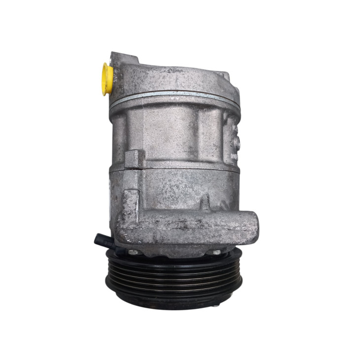 Compresseur clim FIAT 500L Photo n°3