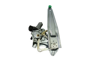 Leve vitre electrique arriere droit TOYOTA YARIS 3 Photo n°1