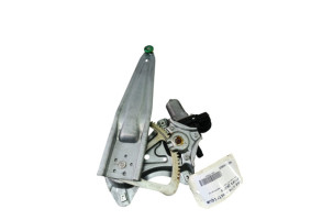 Leve vitre electrique arriere gauche TOYOTA YARIS 3 Photo n°2