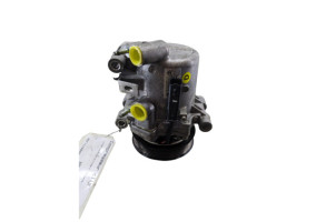 Compresseur clim CITROEN C3 3 Photo n°1