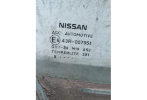 Vitre avant droit NISSAN JUKE 1 Photo n°5