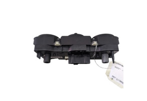 Commande chauffage VOLKSWAGEN SCIROCCO 3 Photo n°6