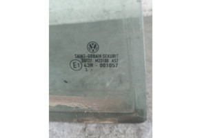 Custode arriere droit (porte) VOLKSWAGEN GOLF 5 Photo n°1