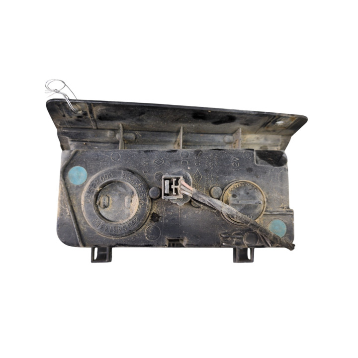 Feu de pare choc arriere droit RENAULT TRAFIC 3 COURT Photo n°7