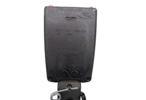 Attache ceinture arriere gauche FORD FIESTA 6 Photo n°7