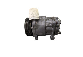 Compresseur clim PEUGEOT 407 Photo n°5